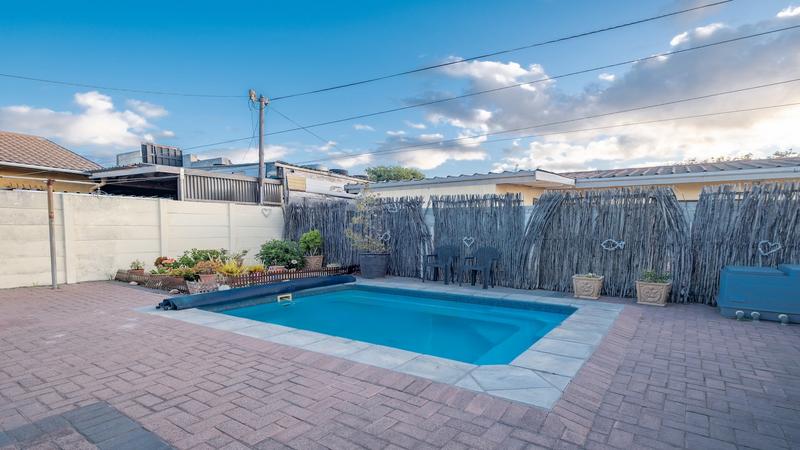 3 Bedroom Property for Sale in Townsend Estate Western Cape